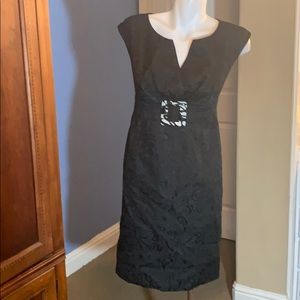 Eliza J sleeveless black dress size 4p